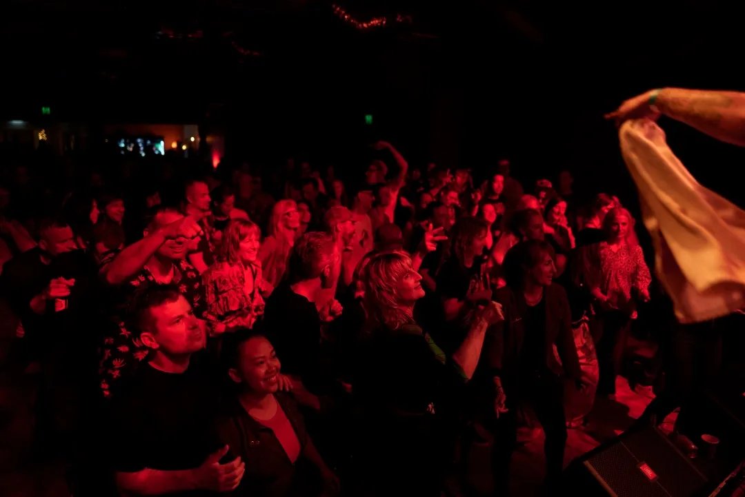 The Nomad on stage